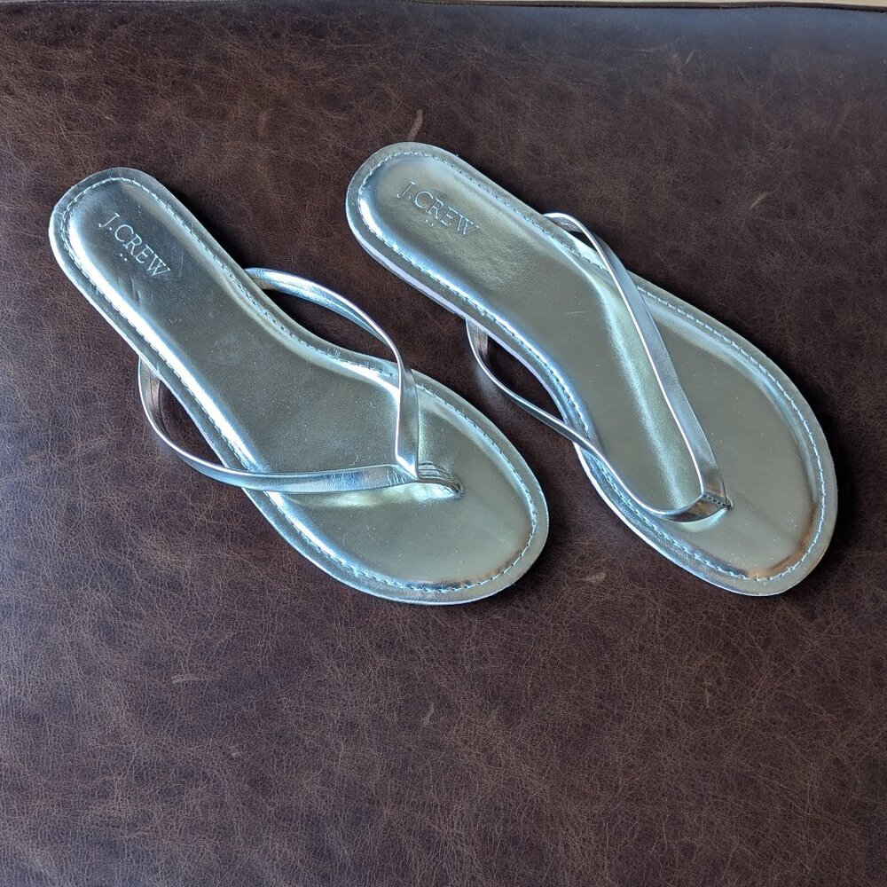 Easy Summer Flip-Flops / J. Crew Factory / Metallic Gold / Size 10 - Picture 2 of 3